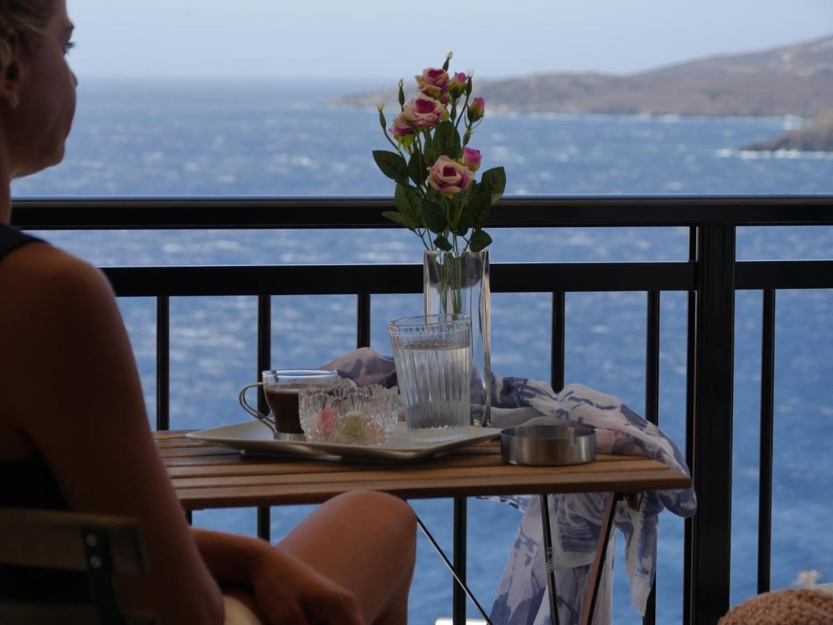 Sea Breeze-Vaporia-Syros Daire Ermoupoli Dış mekan fotoğraf