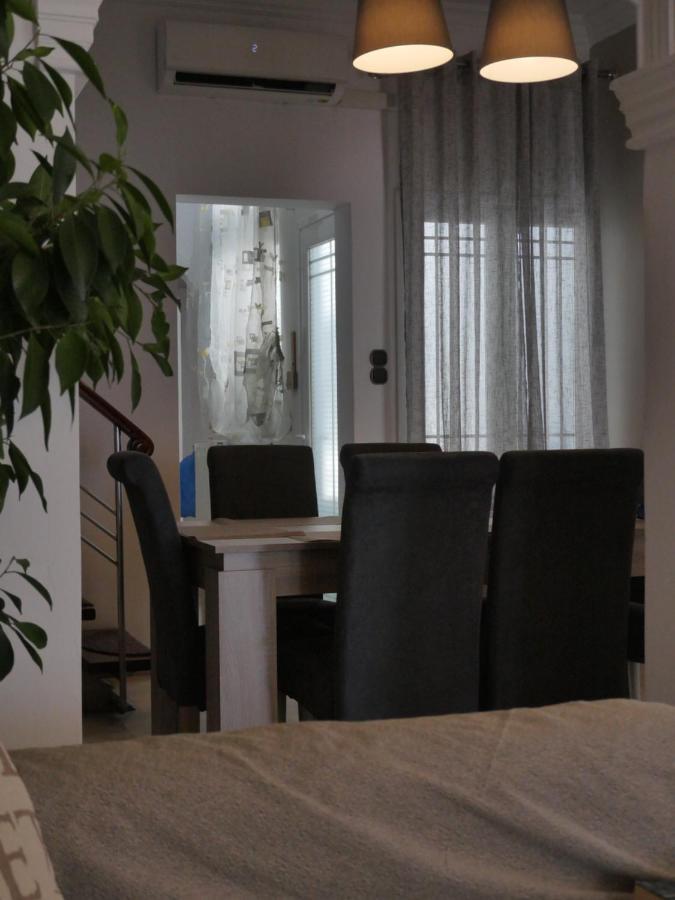 Sea Breeze-Vaporia-Syros Daire Ermoupoli Dış mekan fotoğraf
